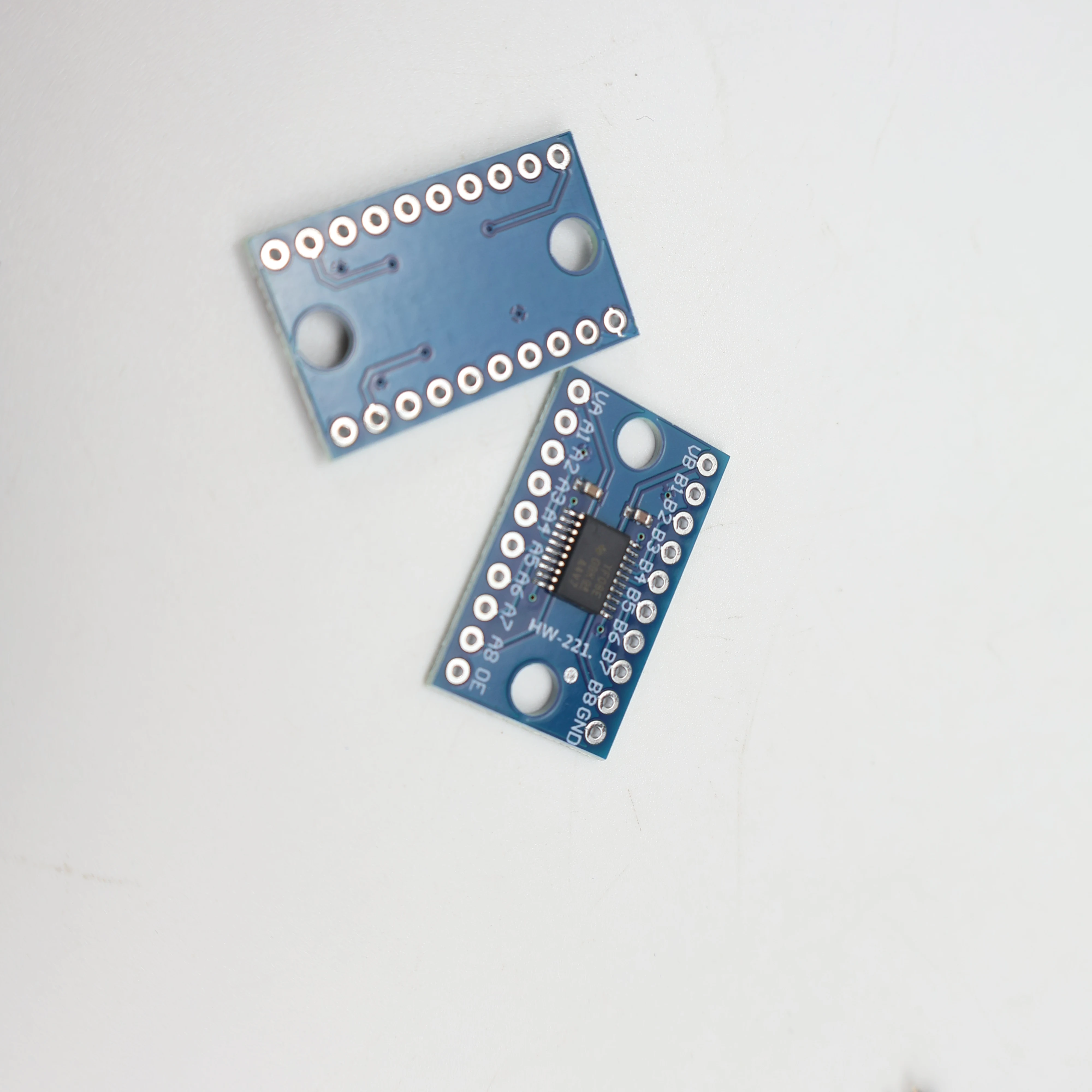 TXS0108E 8 Channel Logic Level Bi-directional Converter Module 3.3V 5V High Speed Duplex Shifter for Arduino Raspberry Pi DIY