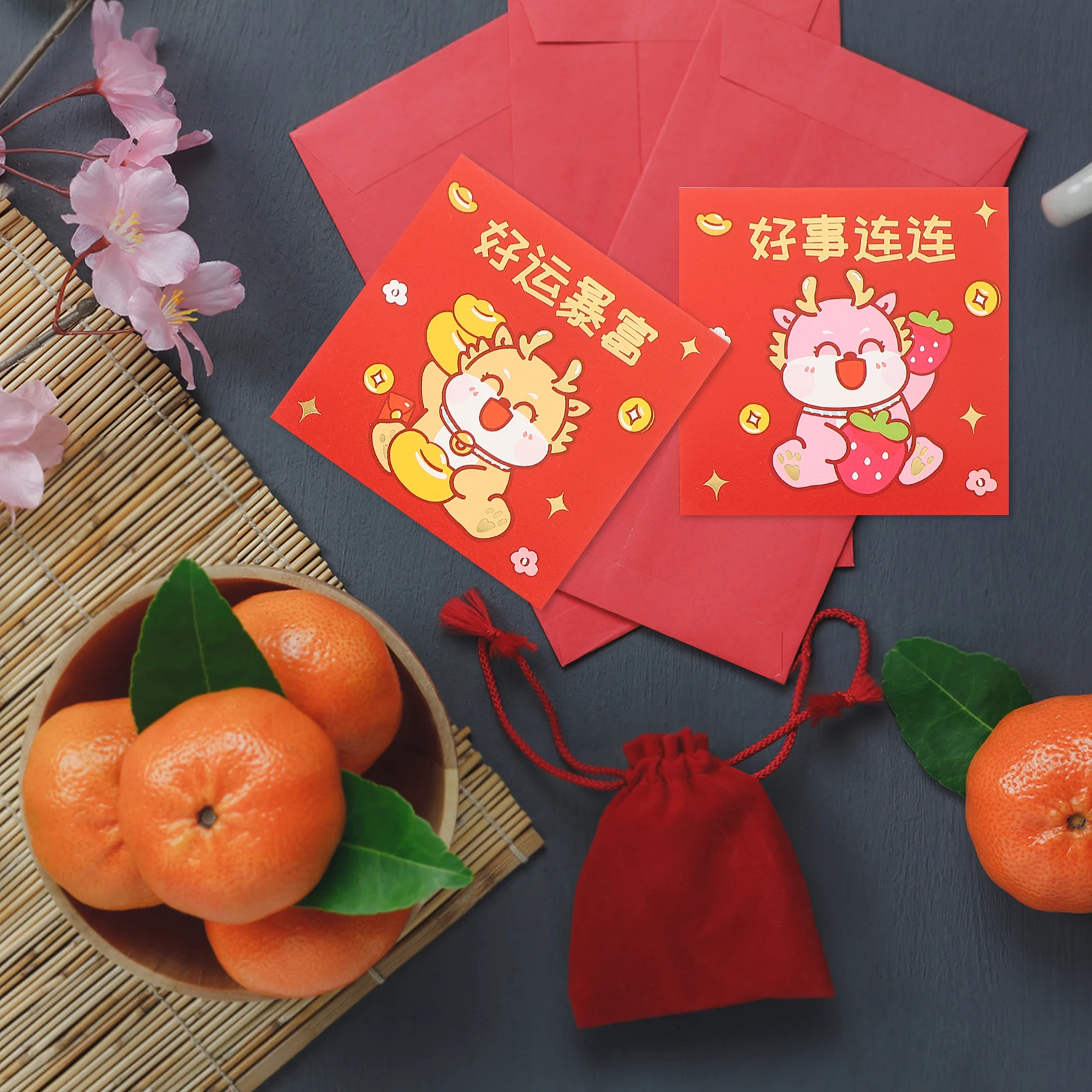 

6 Pcs Mini Dragon Red Envelopes 9x9cm New Year Lucky Money Bags Chinese Festival Sturdy Paper Creative Patterns for Jewelry
