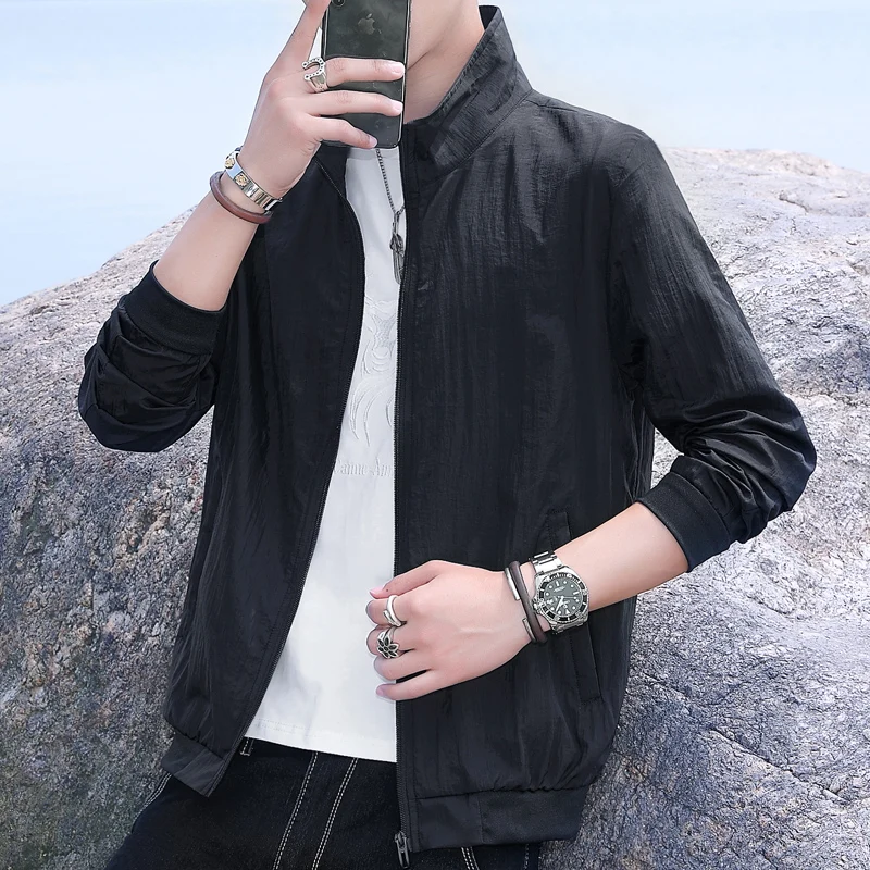 

2024 Men Summer Thin Jacket Fashion Stand Collar Waterproof Jacket Mens Sun Protection Skin Coat Quick Dry Male Windbreaker