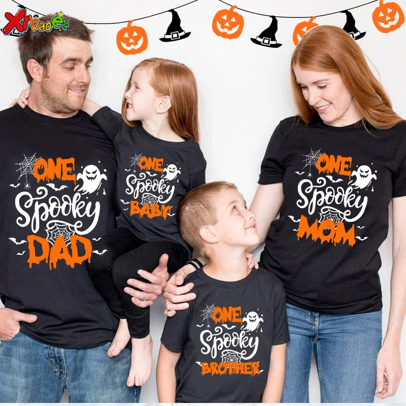

Halloween Family Outfits Halloween Pompoen Familie Look T-shirts Halloween Costumes Family Shirts Mom and Daughter Matching Kids