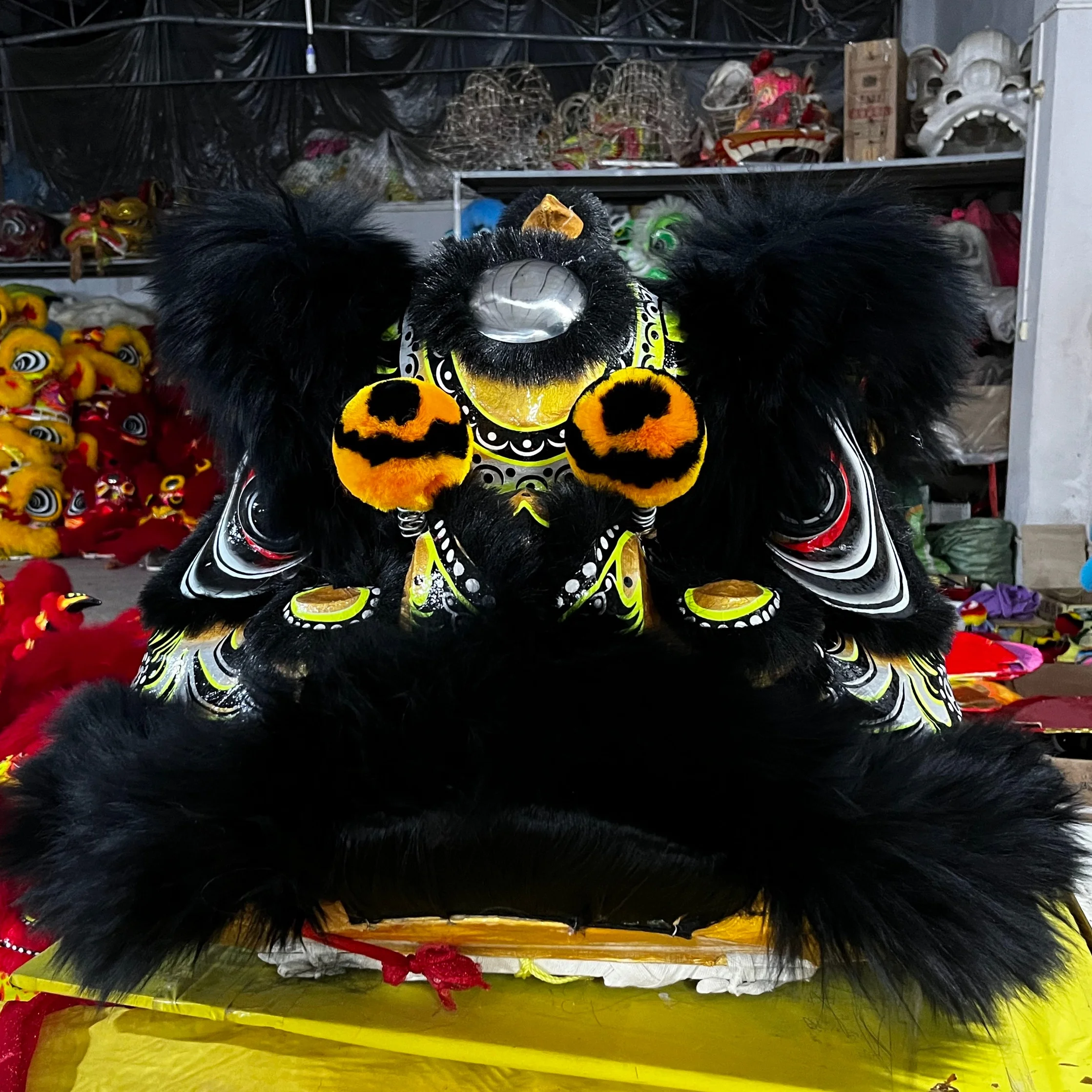 Funtoys MOQ 1 PCS Promotional China lion dance Chinese New Year Southern Two People Performance Lion Dance costume for show