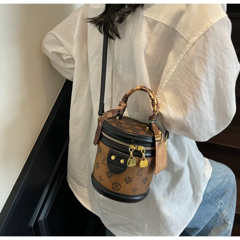 

Classic Hobo Bag For Women A Soft And Slouchy Silhouette For Comfortable And Casual Elegance