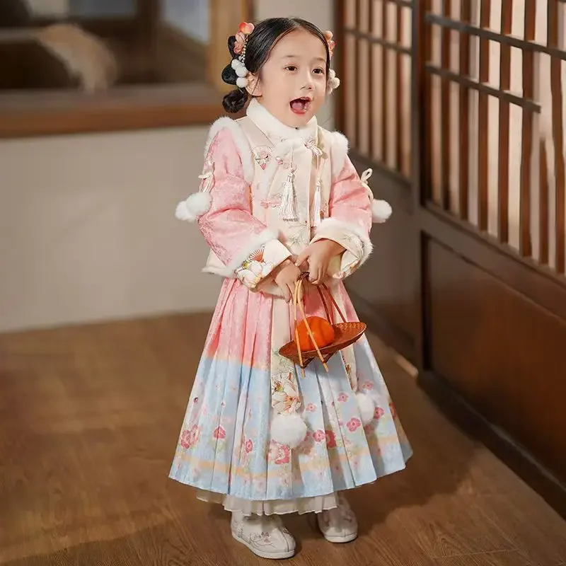 

Детский комплект Ханьфу для девочек: модное теплое пальто и полуюбка, осень-зима 2026, в стиле Тан