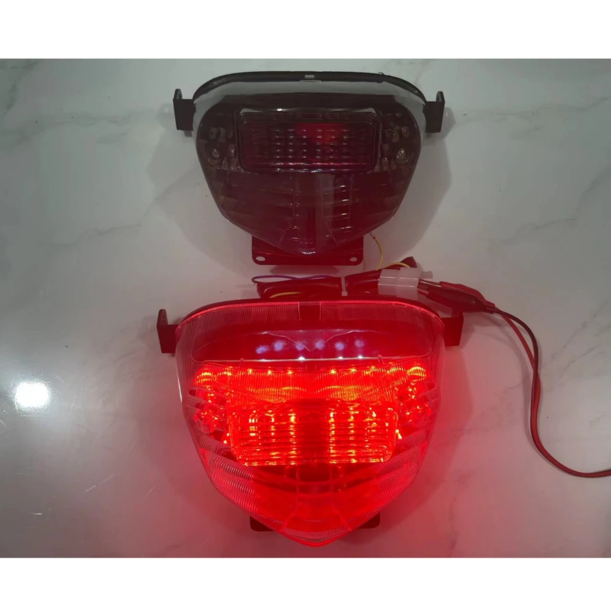 Motorcycle Rear Fender Tailling Edge LED Brake Tail Light Turn Signal Taillight For SUZUKI GSXR600/750 00-03 GSXR1000 K1 01-02