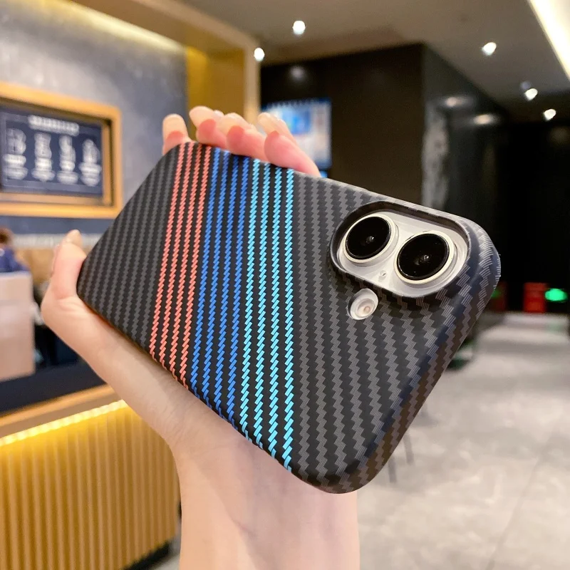 ألياف الكربون كيفلر نمط درع البلاستيك حالة ، خطوط مزدوجة اللون غطاء الوفير ، حالة الموضة لفون 16 ، 15 ، 14 Plus ، 13 ، 12 ، 11 Pro Max