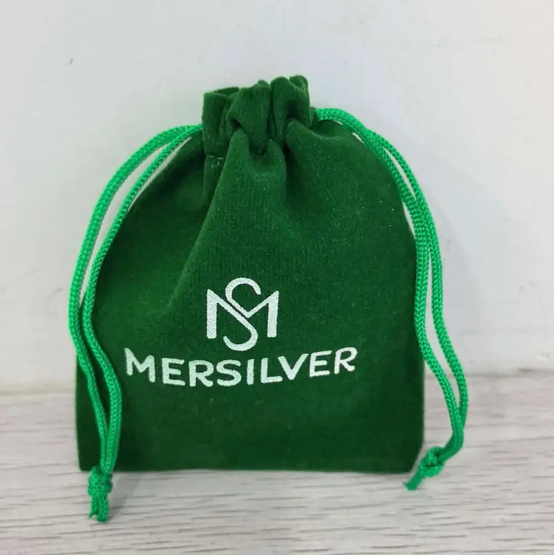 200 PCS Green Velvet Bags 8x10cm with Drawstrings Gift Pouches Screen Printed White Logo Customised Logo