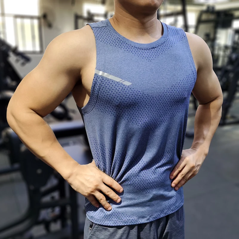 Men Running Vest 2023 New Gyms Workout Sleeveless Shirt Ice Silk Quick Dry Fitness Bodybuilding Tank Tops Casual Training Top