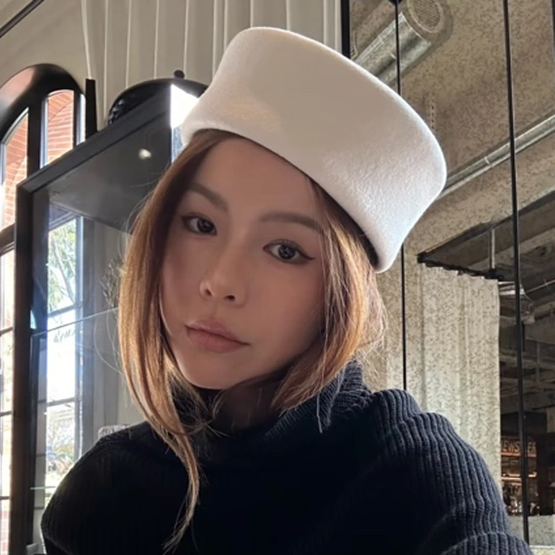 Fashion Hard Top Wool Felt Hats Concave Top Berets Caps Autumn Winter Vintage Fedoras Hats Wedding Formal Party Fascinator Hats