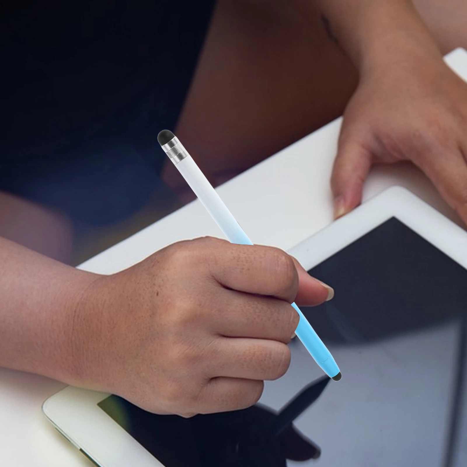 

Universal Capacitive Stylus Pen for All Touchscreens Smooth Accurate Input Ergonomic Design Lightweight Mini Pen for Writing