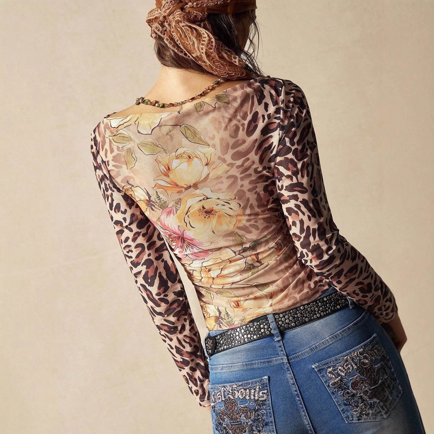 2026 Women's Elegant Leopard Floral Patchwork Off Shoulder Slim Fit Flare Sleeve Sheer Crop Retro Commute Irregular Hem T Shirt