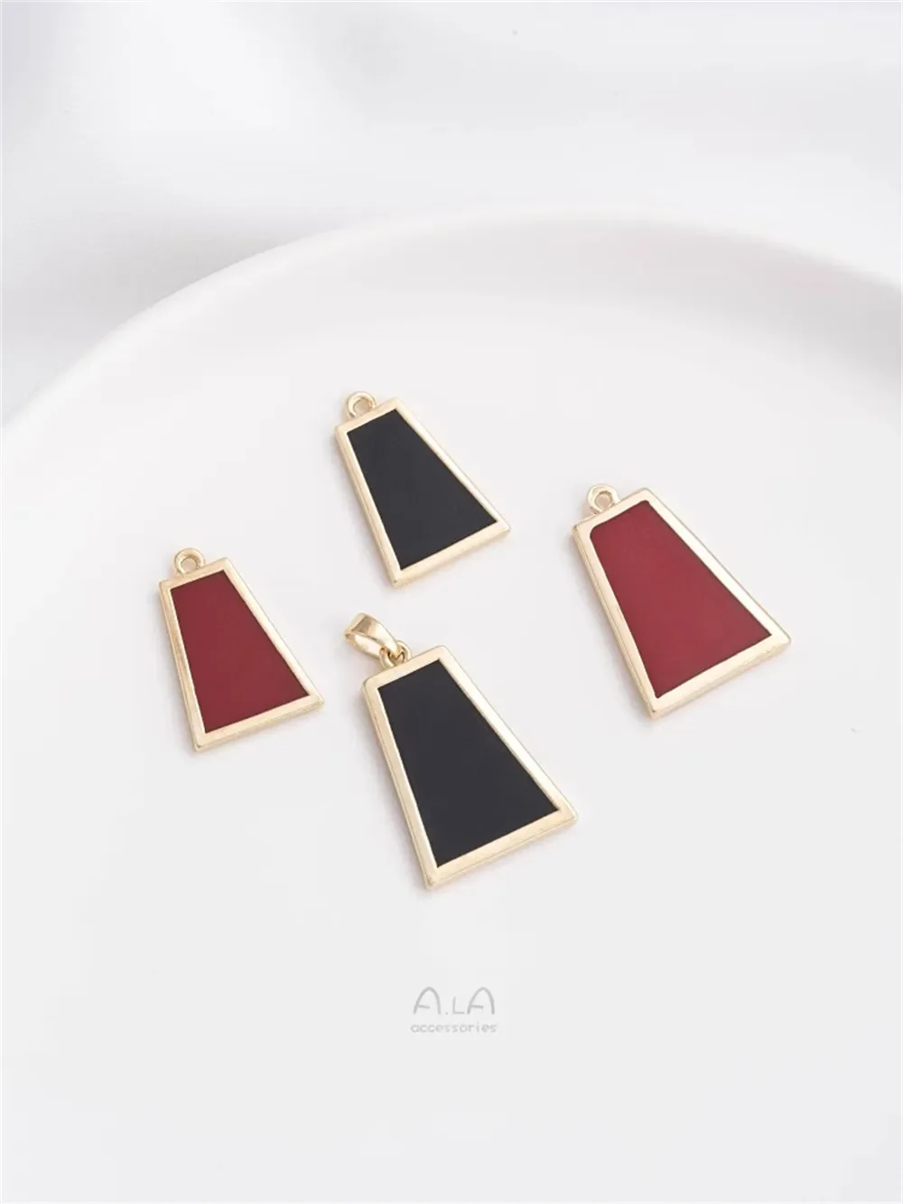 Copper Plated 14K Light Gold Geometric Conical Pendant Black Large Red DIY Earrings Necklace Headpiece Charms Pendant K610