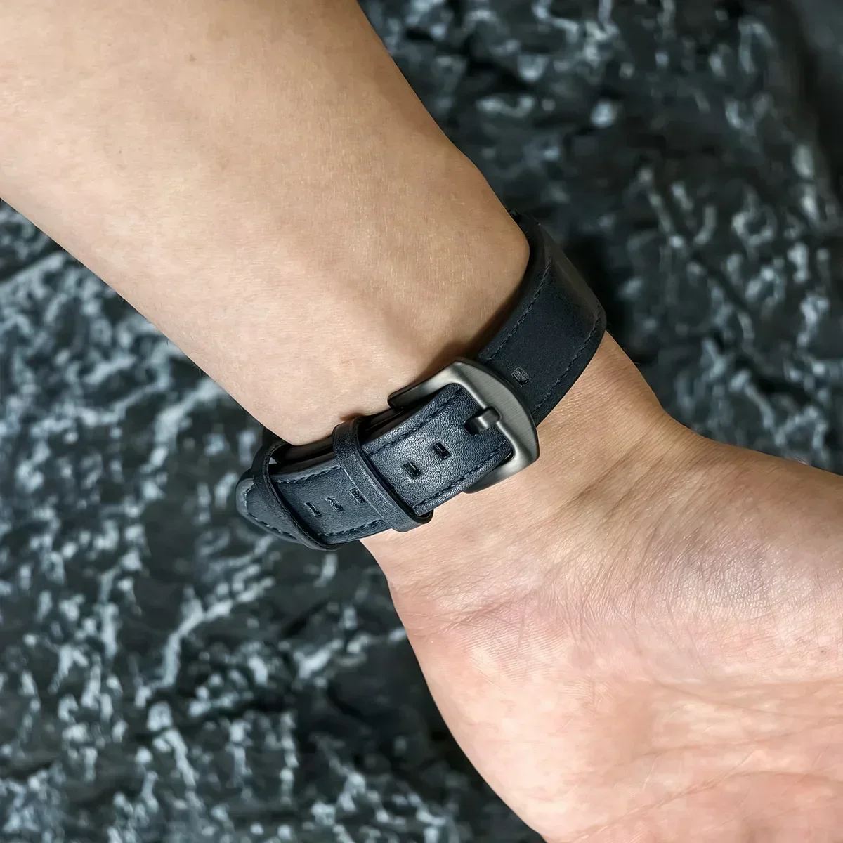 Pulsera de cuero para Apple Watch Band Ultra 2 49mm 46mm 45mm 44mm 42mm Correa transpirable IWatch Series 10 9 8 7 6 5 4 SE Correas