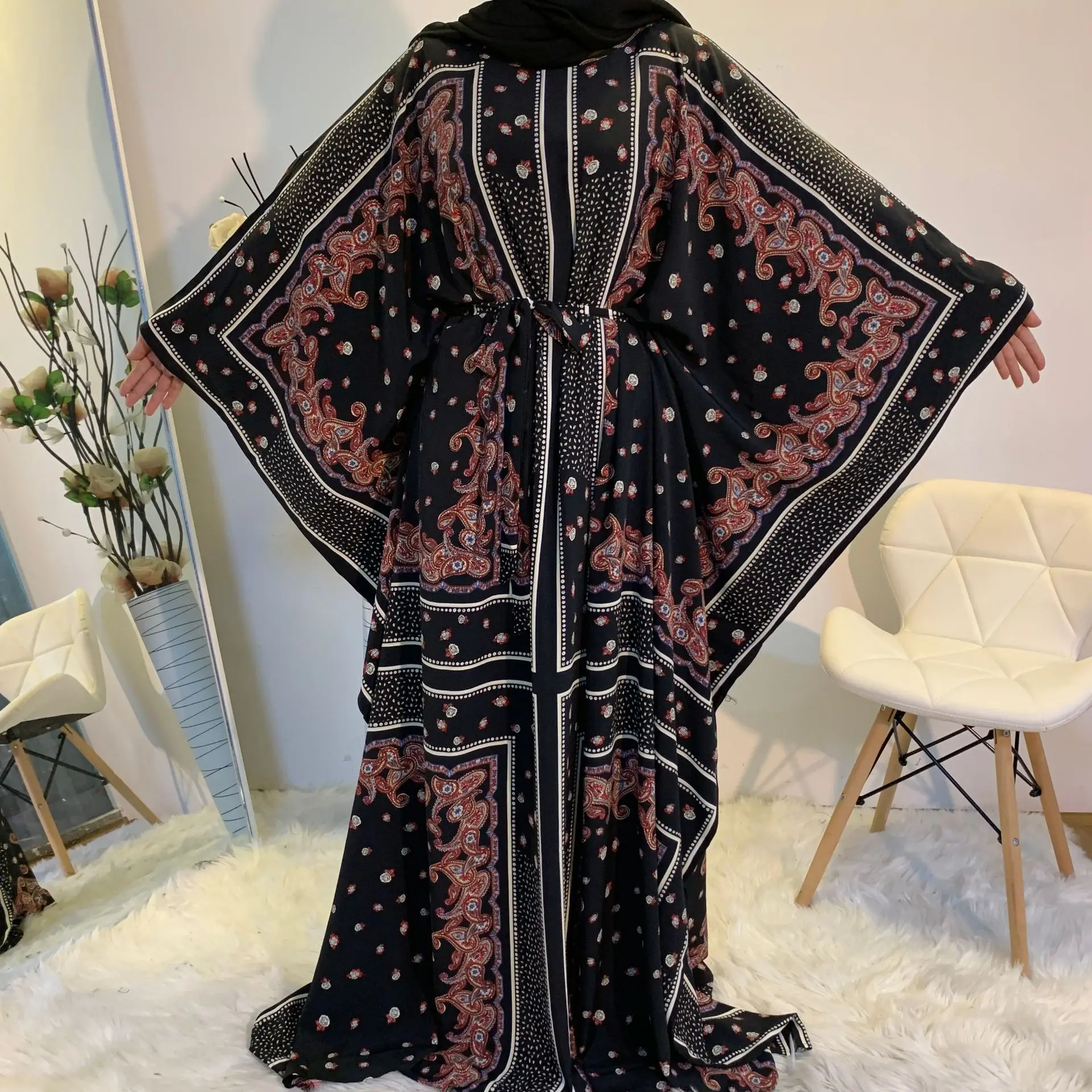 Manica a pipistrello Abito lungo di grandi dimensioni Musulmano Dubai Abaya Stampa floreale Eleganza Islam Abbigliamento Abiti per le donne Vestido Longo Feminino