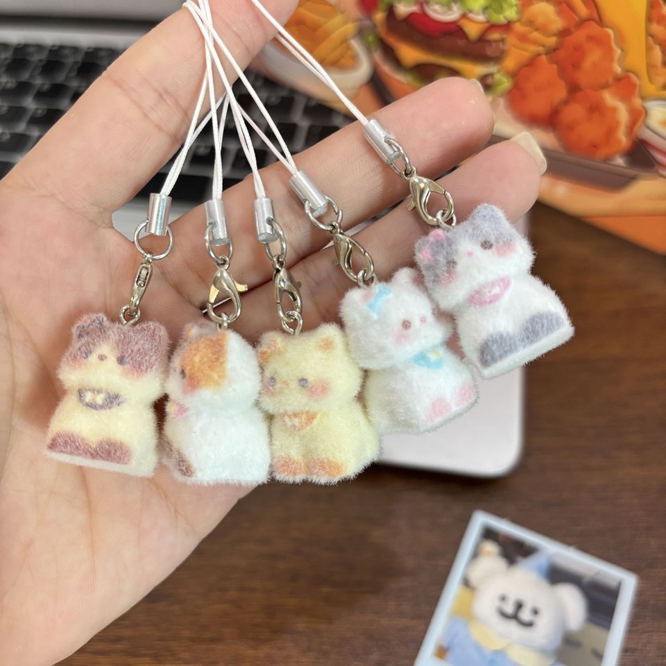  Flocking Animal Dog Cat Pendant Cute Keychain Keyring Bag Earphone Car Keychain Decor Keychains Accessories Phone Chain Lanyard 