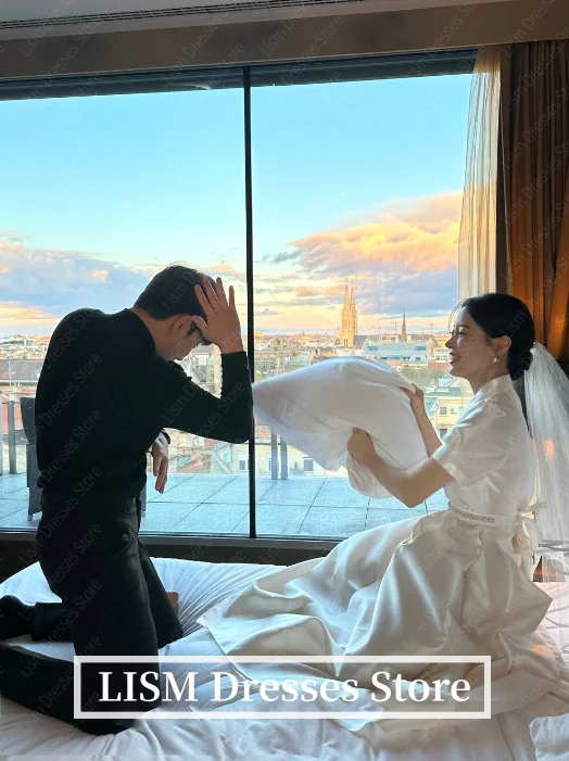 LISM A-Line eleganti abiti da sposa coreani in raso di seta maniche corte abiti da sposa moderni Garona servizio fotografico personalizzato
