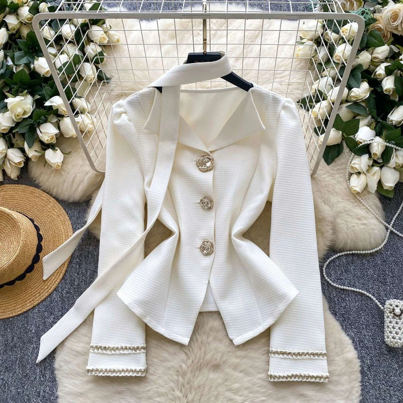 Small fragrant style laple collar long sleeved rose button jacket women in spring new versatile and chic elegant jacket