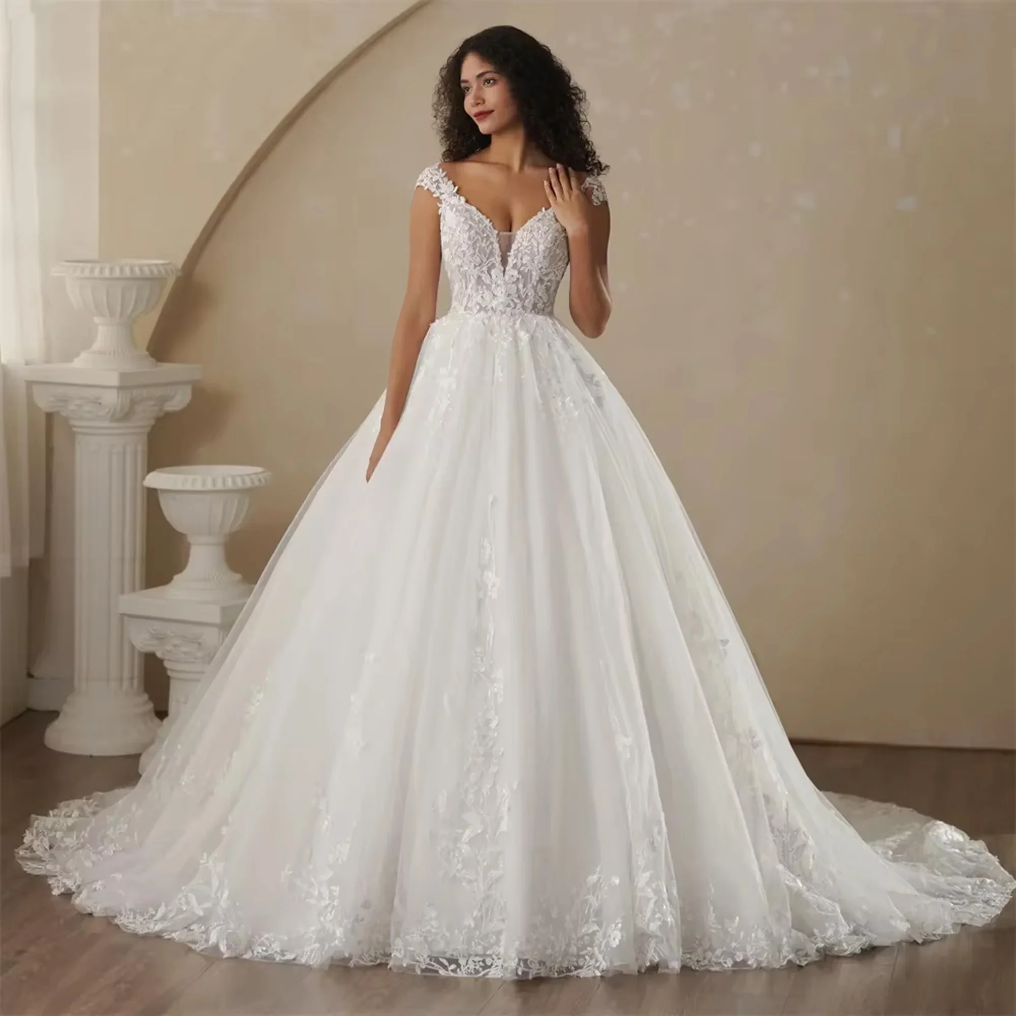 

Flavinke Customized V-Neck Cap Sleeves Princess Sexy Wedding Dresses For Women Lace Applique Boho Bridal Gown Vestidos De Novias