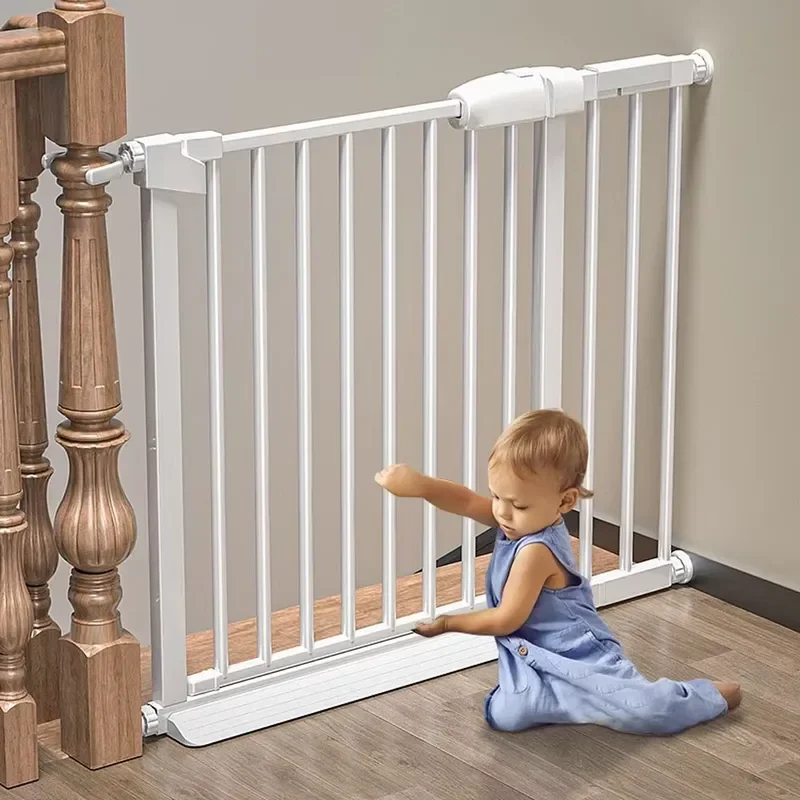 Modern Retractable Baby Safety Gate for Indoor and Outdoor Use Automatic Closing Child Proof Door Fence for Stairs and