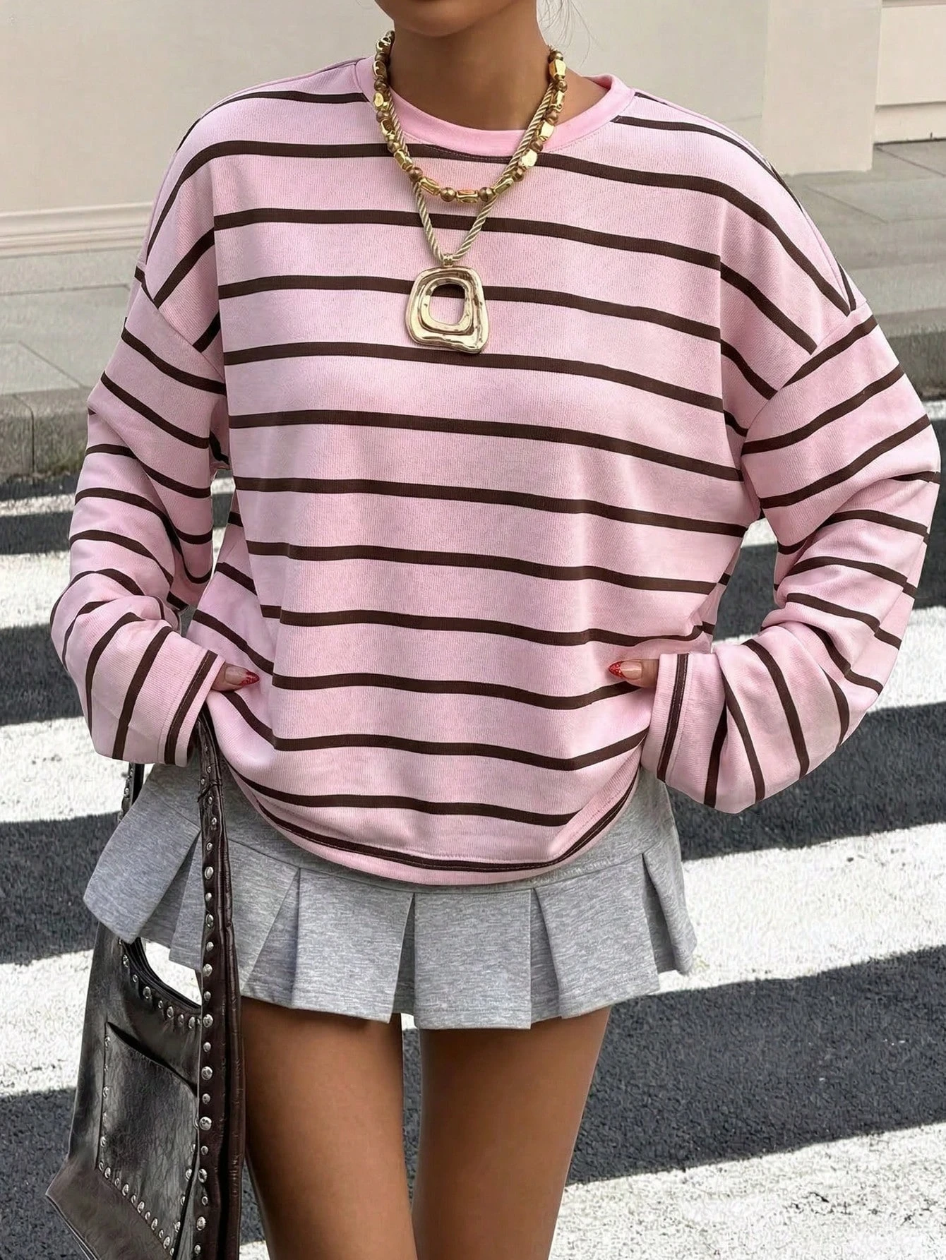 2026 Damen Langarm-T-Shirt in Rosa und Braun mit Horizontalen Streifen, Rundhals Oversize Locker Lässig Süß Retro Herbst Basic Top – Detail 4