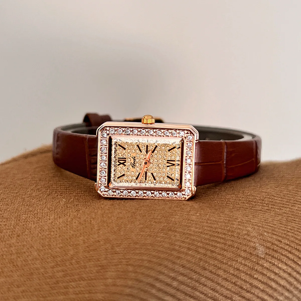 Fashion Watch Women's Luxury Diamond Set Light Luxury Rectangular Quartz Watch Leather Waterproof Daily Watch