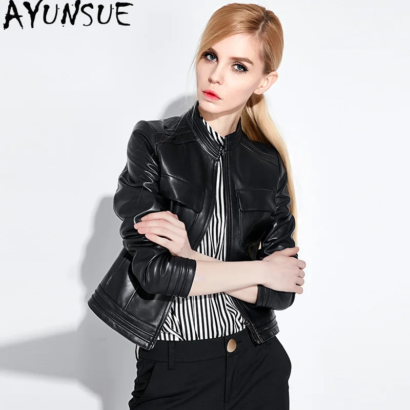 AYUNSUE 100% หนังแกะจริงหนังแจ็คเก็ตผู้หญิง 2025 สีดํารถจักรยานยนต์เสื้อฤดูใบไม้ผลิฤดูใบไม้ร่วงเสื้อผ้า STAND COLLAR Jaqueta De Couro