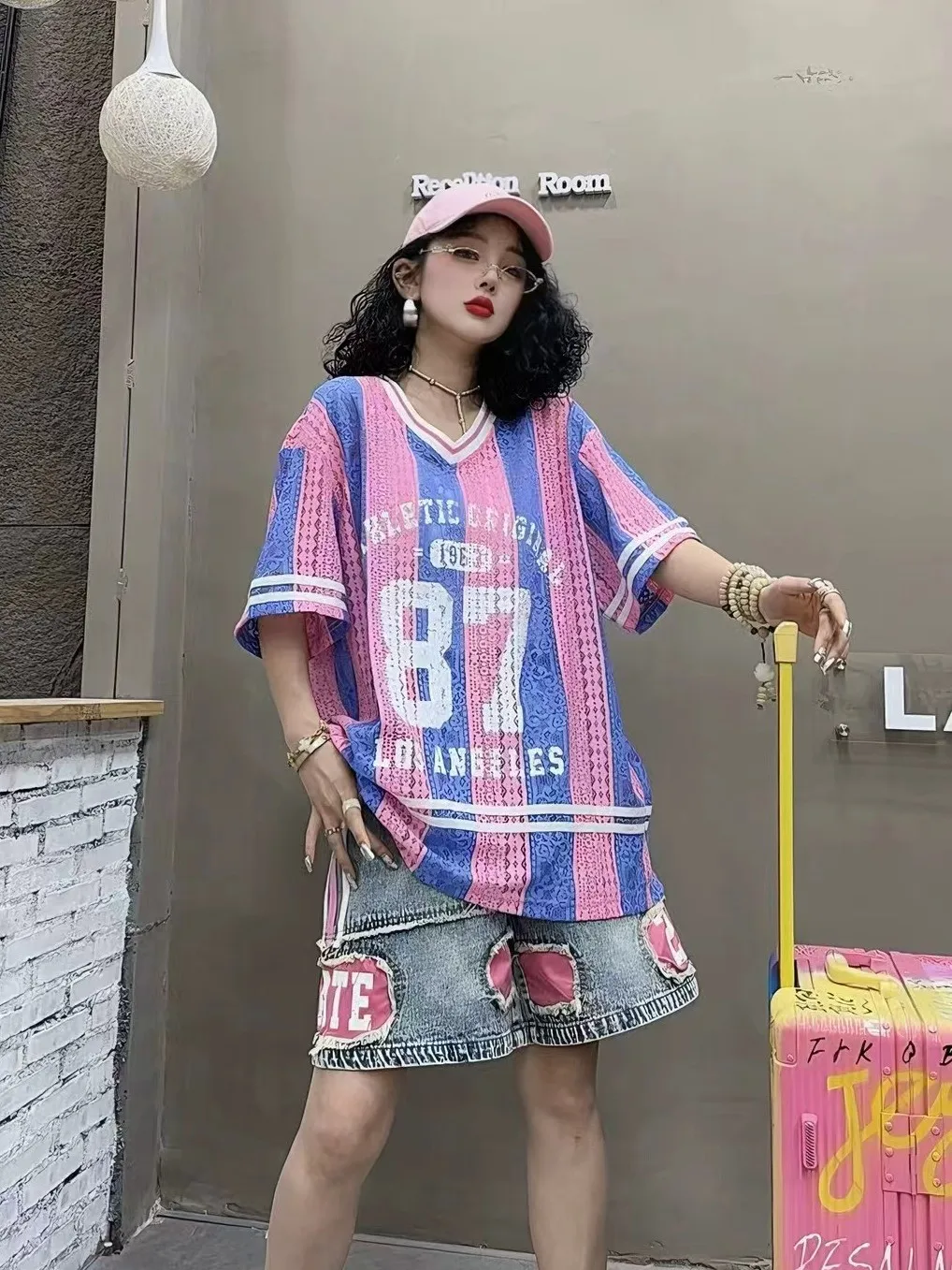 

Trendy Lace Print T-Shirt Women Summer New Style Loose V-Neck Short Sleeve Clothing Letter Digital Splicing Color Collision