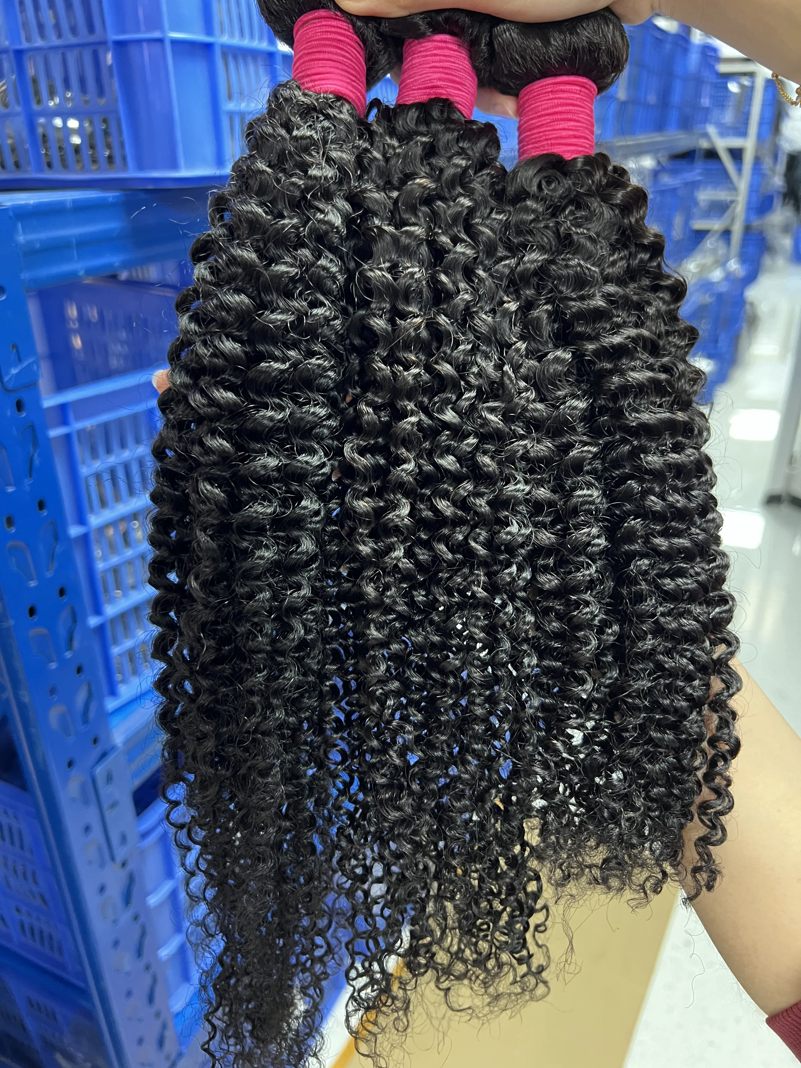 Curly Wave Human Hair Bundles Peruvian Wet and Wavy Hair Bundles 30 Inch 1/3/4Pcs Bundles Deals Remy Hair Extensions Double Weft