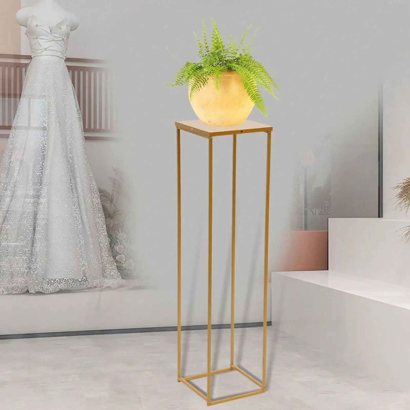 

Elegant Golden Metal Wedding Flower Stand 39.37" High Geometric Centerpiece Vase for Tabletop Arrangements