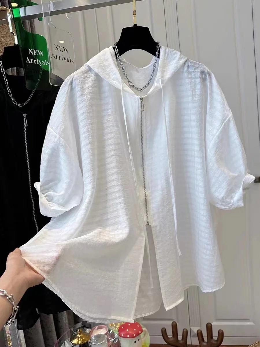 

Loose Women's Summer irt Casual Sle UV Protection Hooded Top Faionable Lightweight Luxury Feel Outerwear for Women