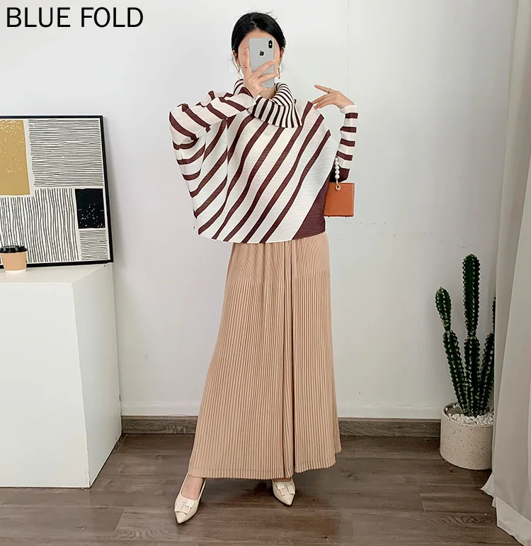 MIYAKE-Pleated Striped Top for Women, Lapel T-shirt, Pleated Blouse, Loose Crop Top, Large Size, New, Spring and Summer, 2023