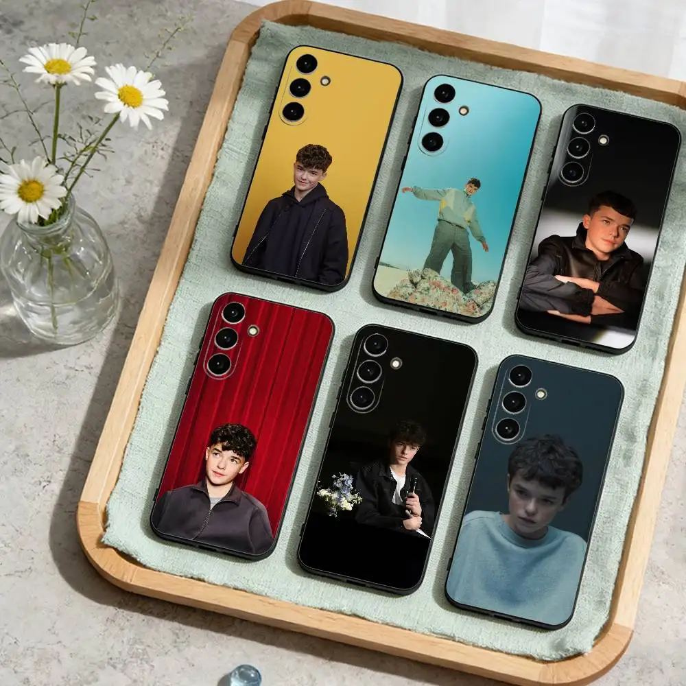 

C-Cute Teen Actor Owen Cooper Phone Case For Samsung Galaxy A73,A72,A71,A70,A53,A52,A51,Others Soft Black Cover