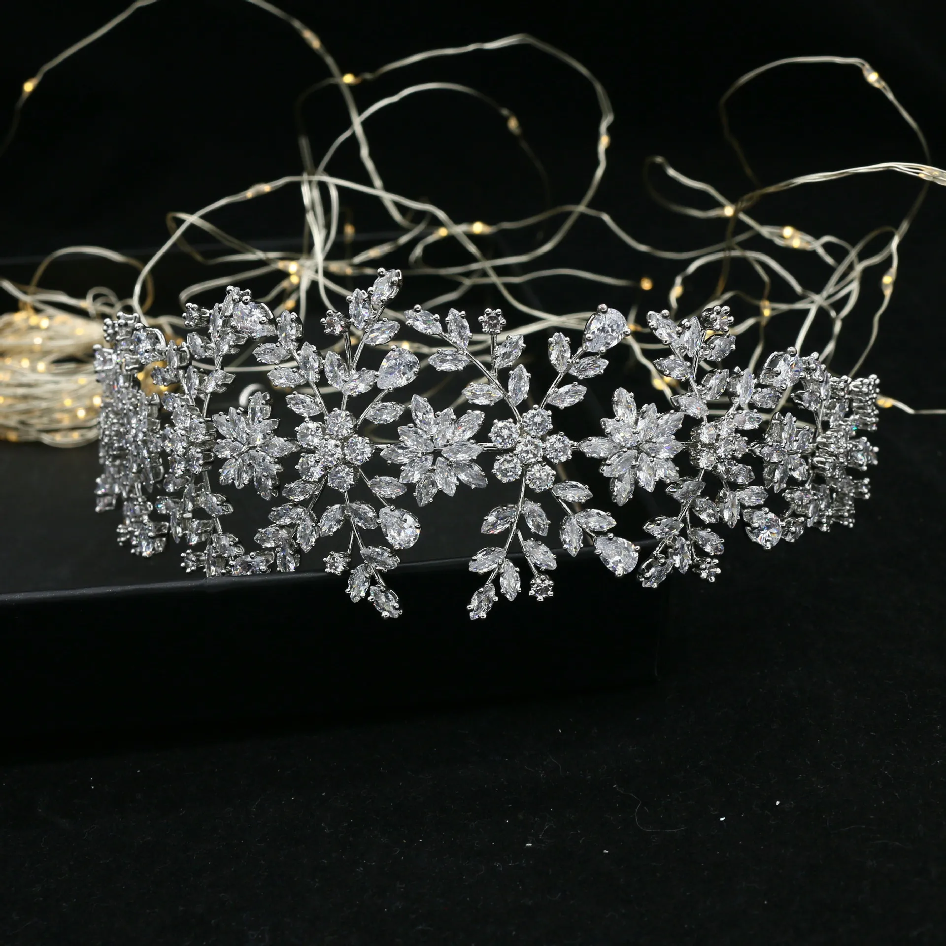 Luxury Floral Cubic Zirconia Headbands Silver Bridal Crowns Wedding Hair Accessories Prom Hair Party Jewelry Elegant Headwear