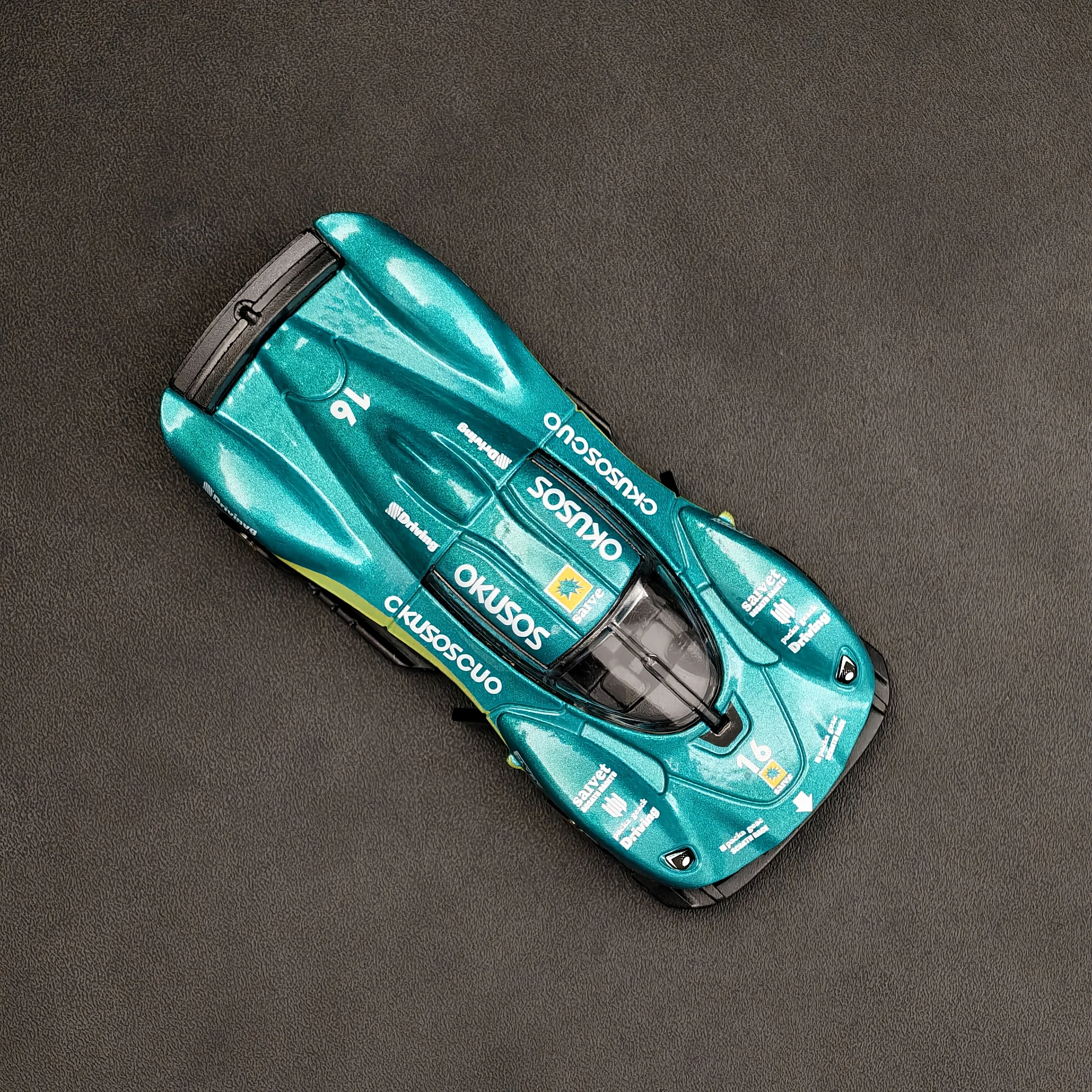 1/64 Diecast Alloy Car Model Racing Supercar Toys Collectible Miniature Vehicle for Boys Birthday Gift Home Desktop Decor