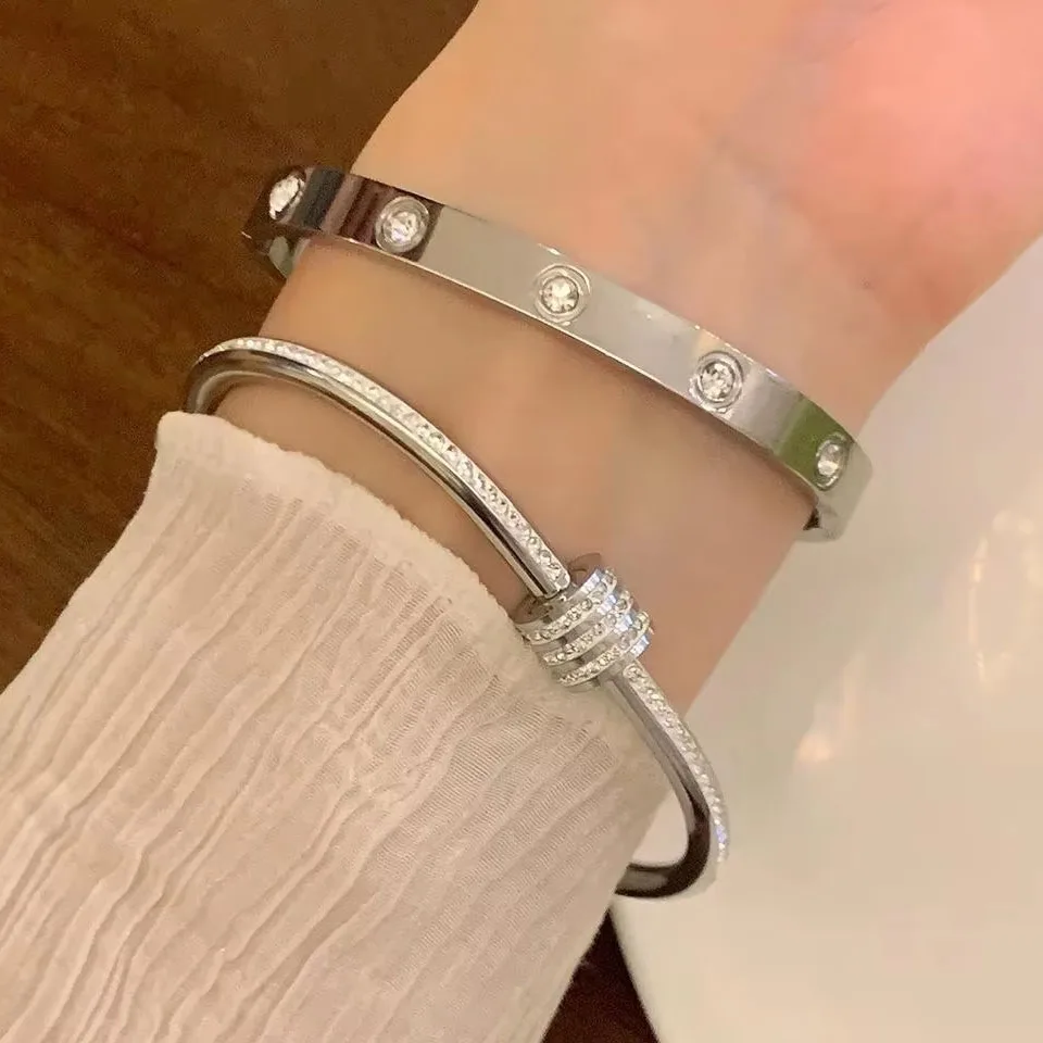 Fashion Waterproof Stainless Steel Zircon Inlaid Bracelet for Women Exquisite Birthday Gift Jewelry