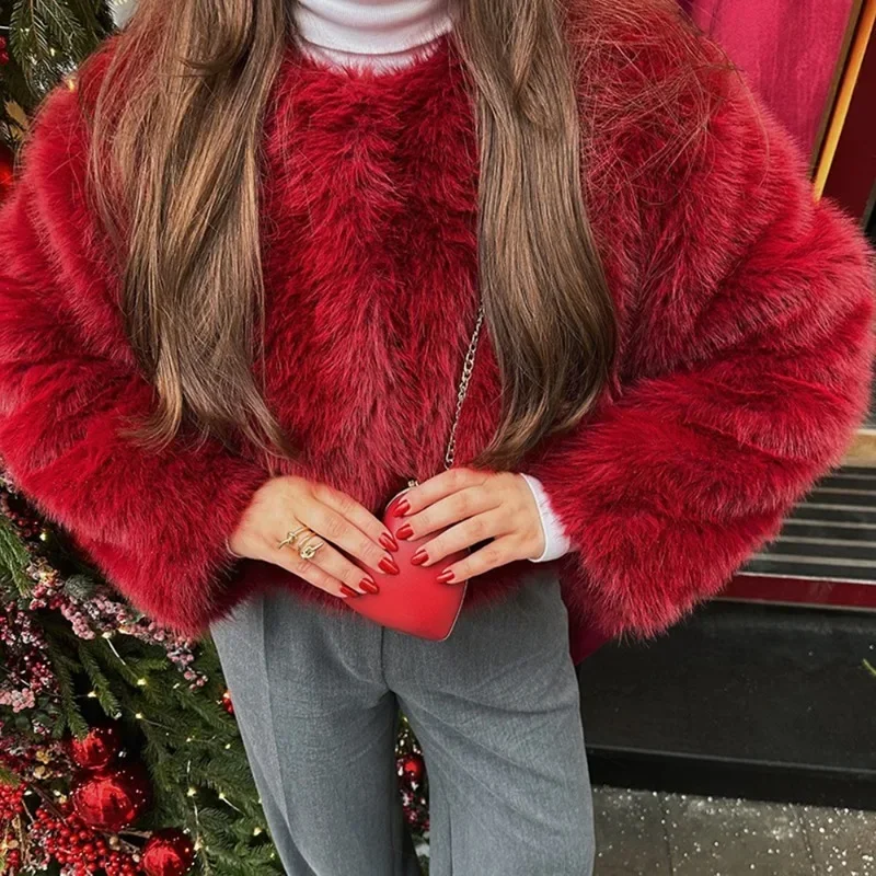 Mantel Bulu Imitasi Merah Elegan Hangat Lembut Ukuran Besar Lengan Panjang Berkerah Jaket Musim Dingin Fashion High-Street Pakaian Luar Wanita
