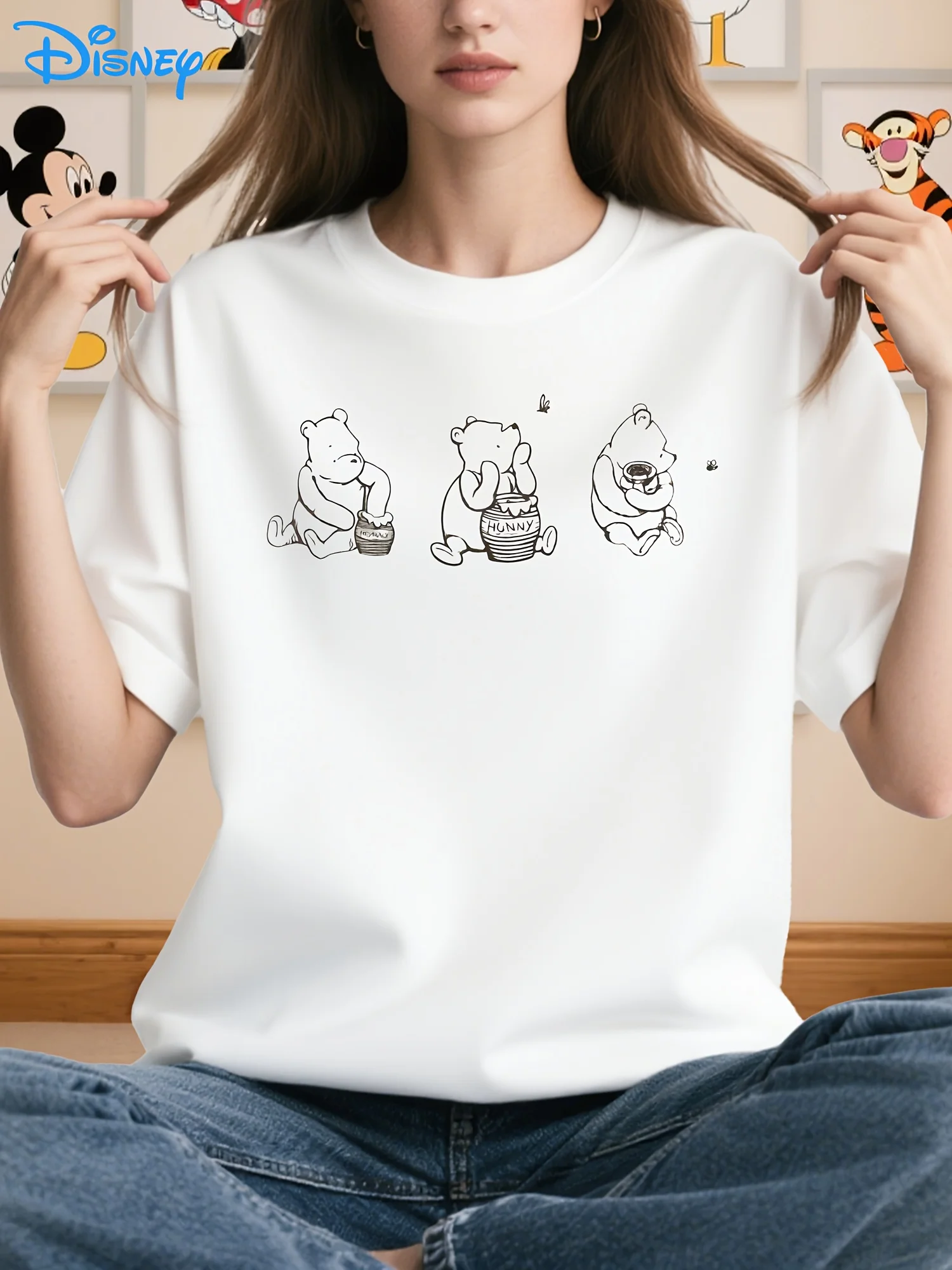 

Disney's Three Bears Winnie The Pooh with Honey Pot Summer Coat Short Sleeve Fashion Foundation Casual Loose.