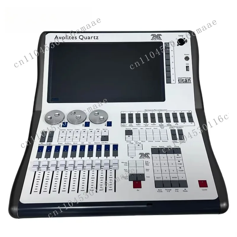 Intel I7 Processor Quartz Tiger Stage Light Dimmer Console with 2048 DMX Channels for Concert Event Lighting Control