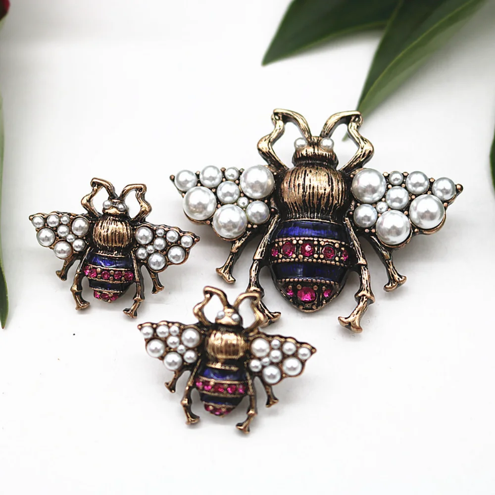 Exquisite Bee Pearl Brooches Metal Insect Shaped Pin Shirt Suit High-end Fashion Matching Pins Accessories