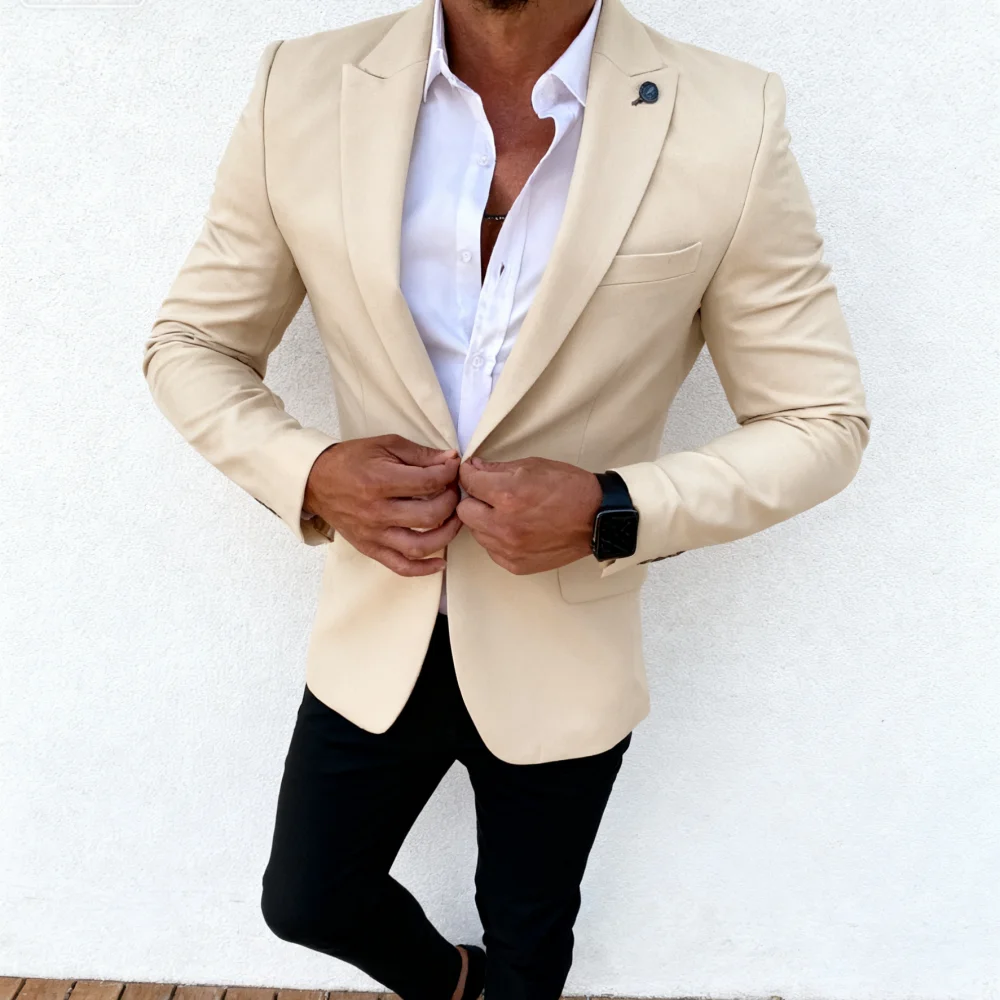 

Men's Yellow Casual Tailored Tuxedo with Peak Lapel Fitted Daily Personalized Solid Smoking Suit Ensemble