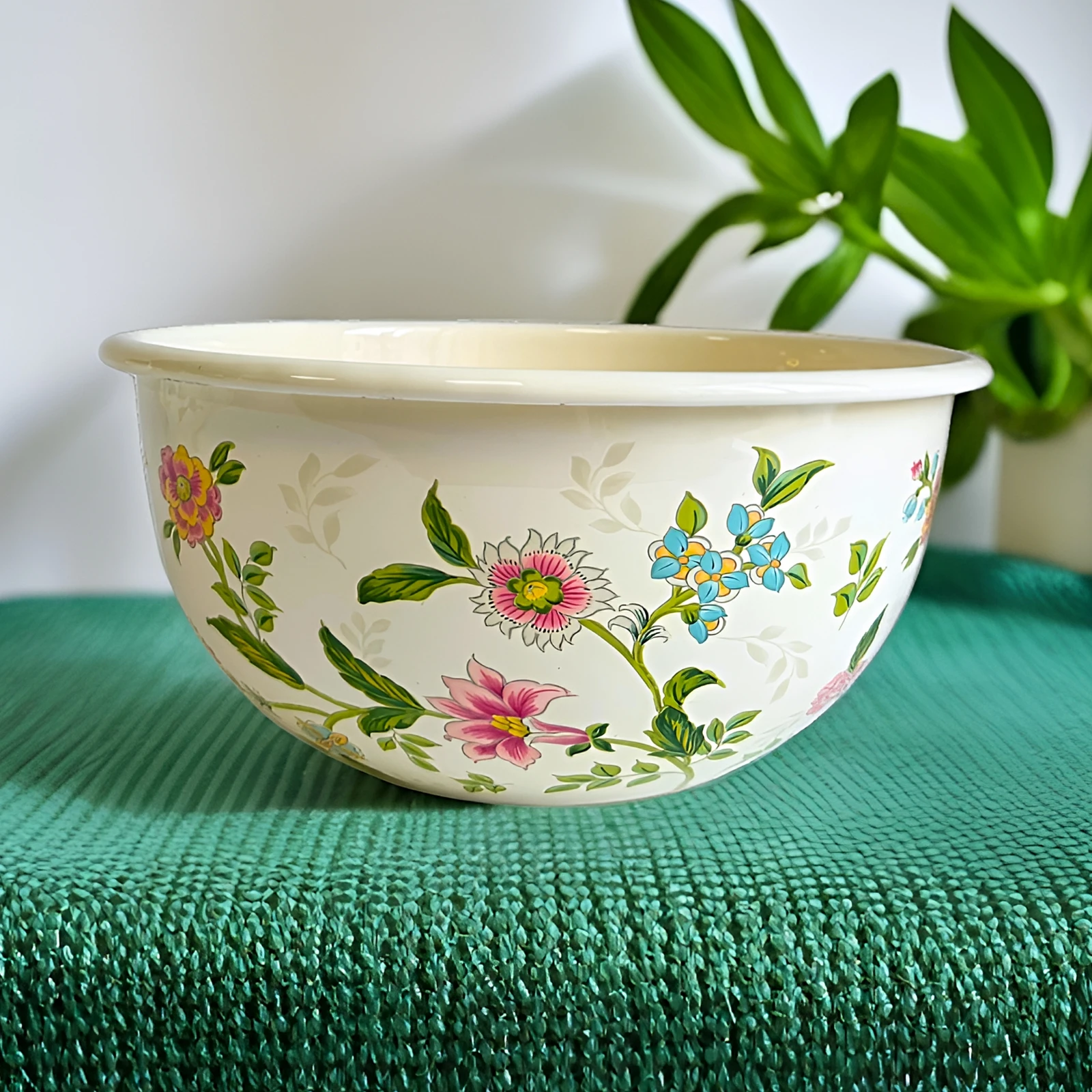 Enamel salad mixing bowl wide bowl mouth pastoral style small floral