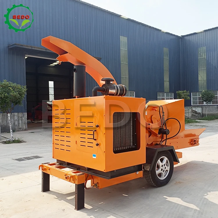 32 PS, 55 PS, 80 PS, 102 PS, Holzhacker auf Schiene, Raupenbaum, Bürstenhacker, Gartenbaumschredder