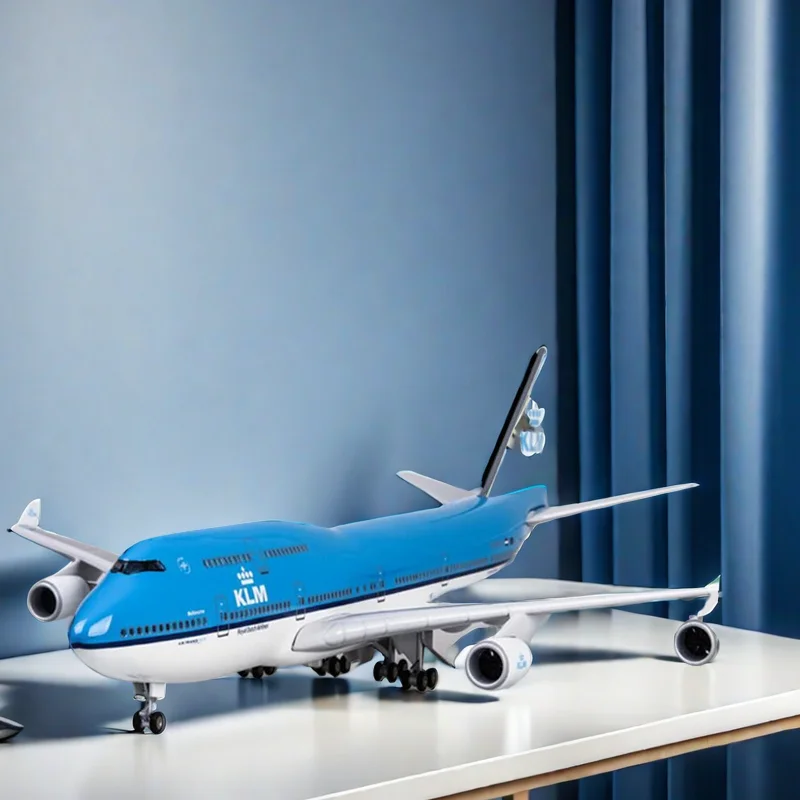 1/157 Scale 47CM Airplane 747 B747 KLM Royal Dutch Airlines Model W Light & Wheel Diecast Resin Plane For Collection