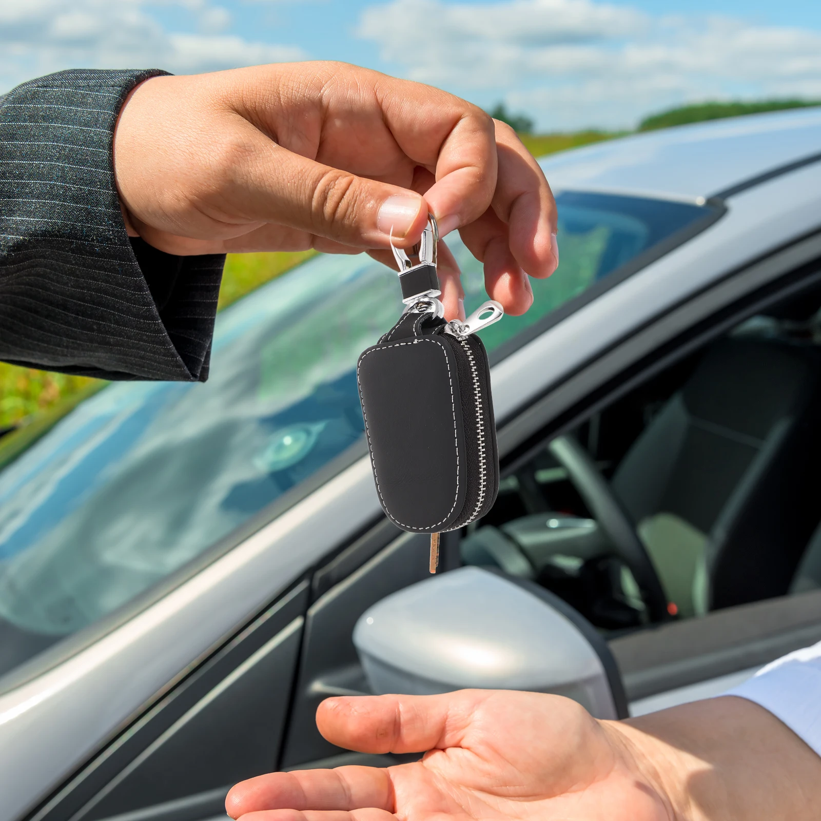 

Pouch Car Bag Waterproof Fob Holder Small Key Case Zipper Keychain Organizer Automotive Key Cover