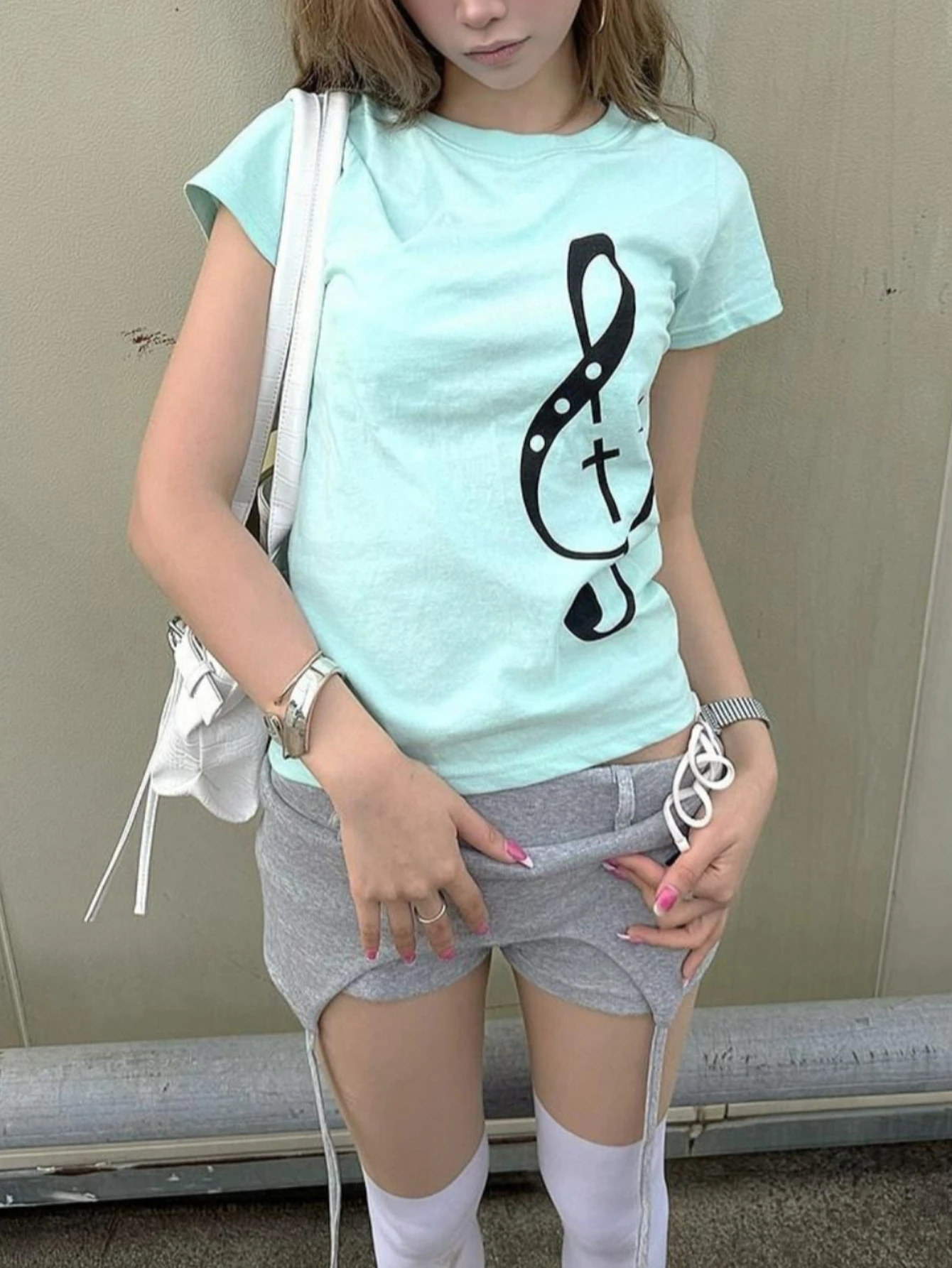 Y2k Emo Women Streetwear Music Note Graphic Acubi T-shirt Tops Short Sleeve Aesthetics Harajuku Goth Grunge 2000s Alt Clothes