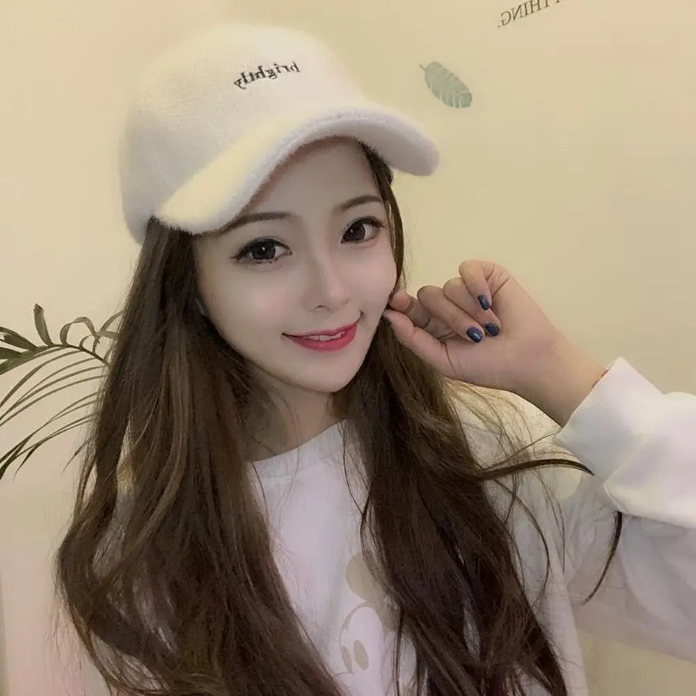 Simple Women Golf Hat Autumn And Winter Men Hip Hop Flush Lamb Wool cap Korean style Hats Baseball Caps Letter Embroidery Hats