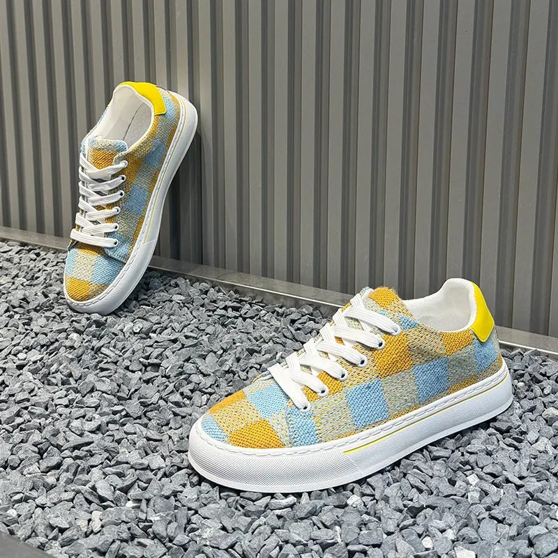 Mens casual shoes New style Best selling Thick sole Breathable Mesh fabric Shock absorption Anti slip Wear resistant Stable grip