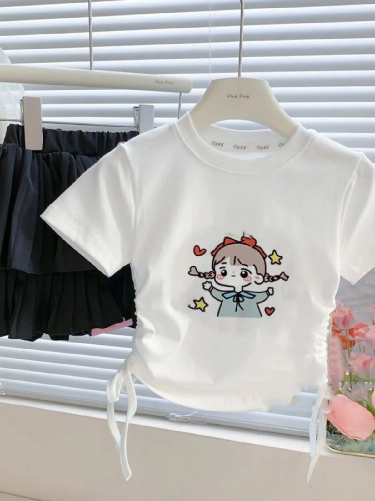 Summer New Girls T-shirt Sweet Cartoon Cotton Short Sleeved T-shirt Fashion O-neck Drawstring Design Half Sleeved Top