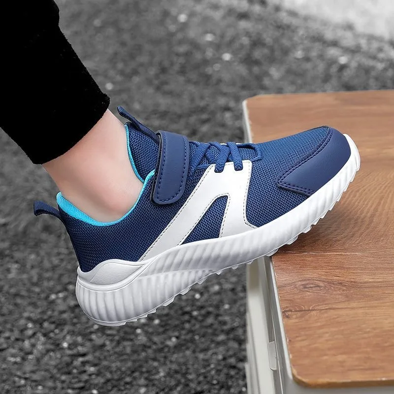 Boy's New Arrival Breathable Mesh Sneakers Stylish Lightweight Soft Sole Versatile Sports Running Shoes for Middle To Big Kids