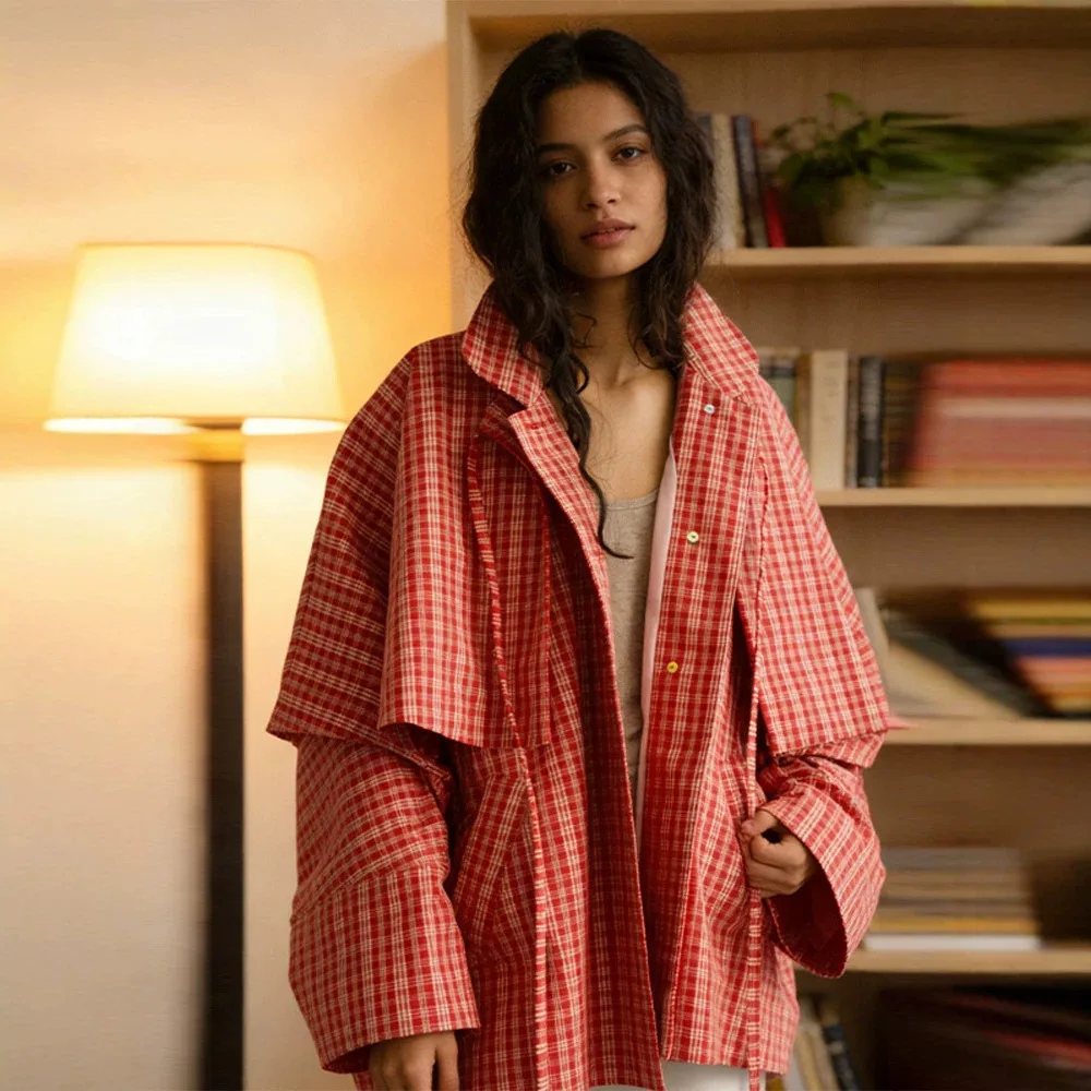 French-Style Vintage Plaid Cape Shirt With Stand-Up Collar, Tie-Dye Puff Sleeves, And Loose-Fitting Design, Two-Piece Top
