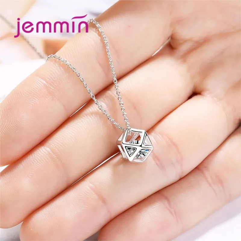 

Модное квадратное высококачественное роскошное ожерелье с кубическим цирконом, полый кулон, женские ювелирные изделия с кристаллами для вечеринки, подарки на годовщину